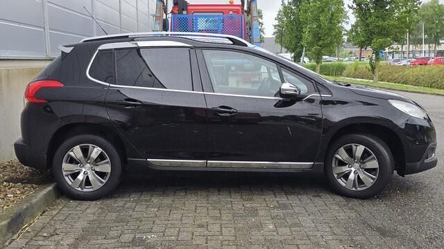 Occasion Peugeot 2008 Allure 82 PK (60 kW) 2014 Zwart SUV
