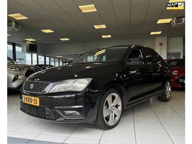 Zwart Gebruikt 2013 Seat Toledo Hatchback | € 6.500 (Eerlijke prijs) - Afbeelding 1/4