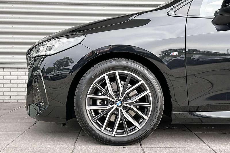 Occasion BMW 220 Active Tourer M Sport 170 PK (125 kW) 2023 Zwart MPV