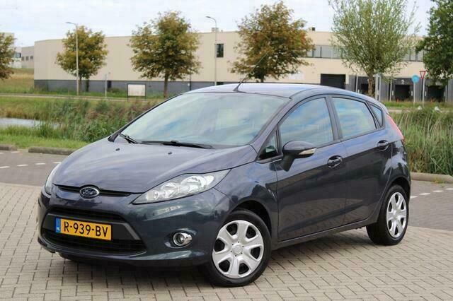 Grijs Gebruikt 2012 Ford Fiesta Style Hatchback | € 5.950 (Eerlijke prijs) - Afbeelding 1/4