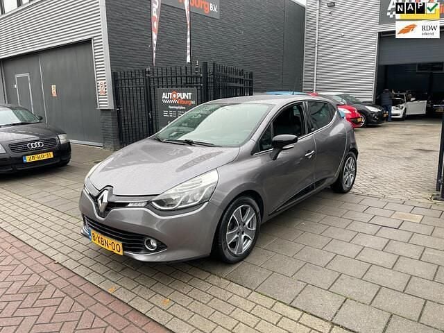 Grijs Gebruikt 2014 Renault Clio IV Night&Day Hatchback | € 3.999 (Super prijs) - Afbeelding 1/4