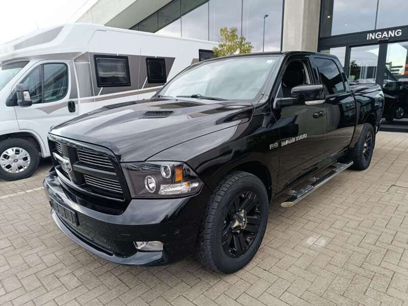 Zwart Gebruikt 2012 Dodge Ram Pickup | € 19.995 (Eerlijke prijs) - Afbeelding 1/4