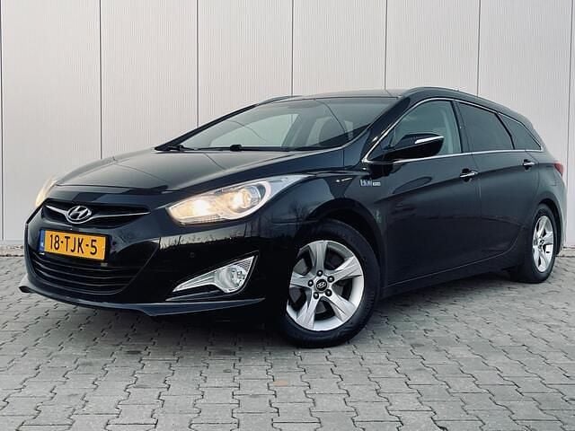 Zwart Gebruikt 2012 Hyundai i40 Edition Stationwagen | € 5.999 (Eerlijke prijs) - Afbeelding 1/4