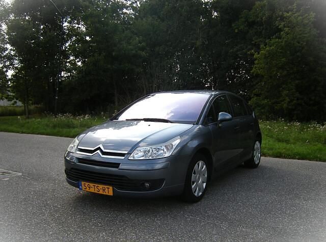 Grijs Gebruikt 2007 Citroën C4 Hatchback | € 950 (Goede deal) - Afbeelding 1/3