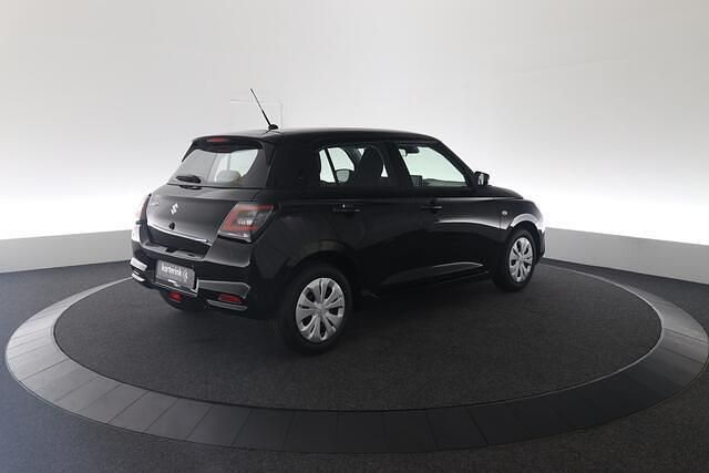 Nieuw Suzuki Swift Comfort 83 PK (61 kW) 2025 Zwart Hatchback