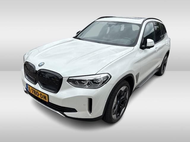 Wit Gebruikt 2021 BMW iX3 Executive SUV | € 31.950 (Super prijs) - Afbeelding 1/4