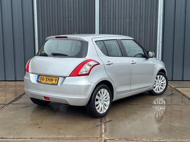 Occasion Suzuki Swift Comfort 94 PK (69 kW) 2012 Grijs (metallic) Hatchback