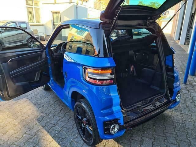 Occasion Ligier JS60 2022 Blauw Hatchback