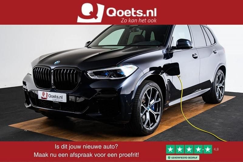 Zwart Gebruikt 2022 BMW X5 Executive SUV | € 67.950 (Goede deal) - Afbeelding 1/4