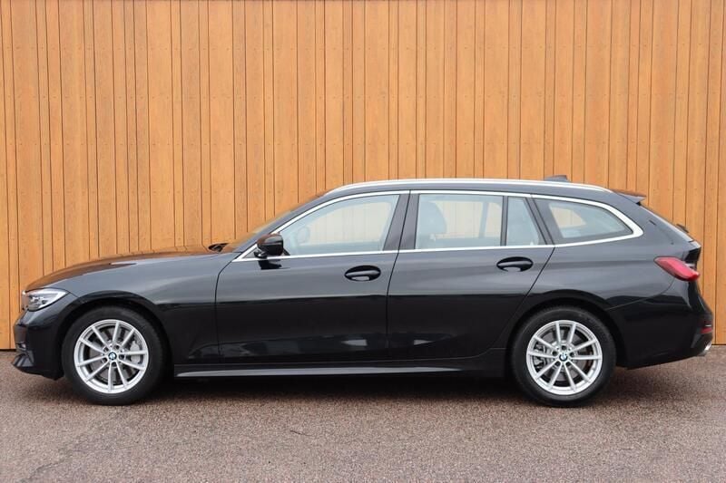 Occasion BMW 330 Executive 259 PK (190 kW) 2019 Zwart, metallic lak Stationwagen