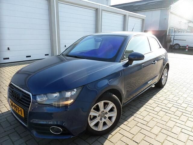 Occasion Audi A1 Attraction 122 PK (89 kW) 2011 Blauw (metallic) Hatchback