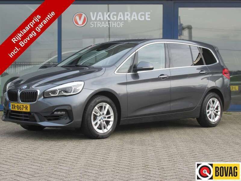 Grijs Gebruikt 2019 BMW 218 Gran Tourer Executive MPV | € 22.500 (Eerlijke prijs) - Afbeelding 1/4