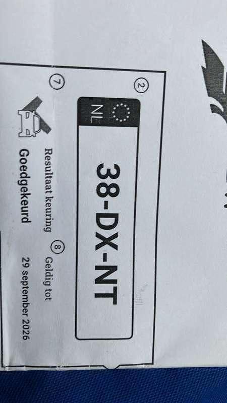 Groen Occasion 2000 Opel Corsa Hatchback | € 950 (Eerlijke prijs) - Afbeelding 1/4