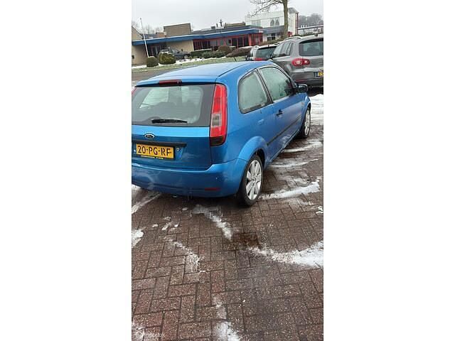 Occasion Ford Fiesta Ambiente 69 PK (50 kW) 2004 Blauw Hatchback