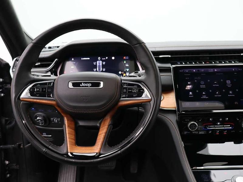 Occasion Jeep Grand Cherokee Summit 272 PK (200 kW) 2023 Grijs SUV