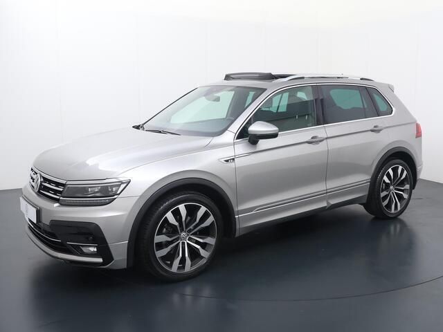 Grijs Gebruikt 2020 VW Tiguan Highline SUV | € 32.940 (Iets duurder) - Afbeelding 1/4