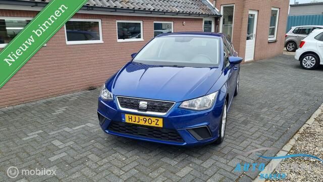 Blauw Occasion 2017 Seat Ibiza Reference Hatchback | € 10.250 (Eerlijke prijs) - Afbeelding 1/4