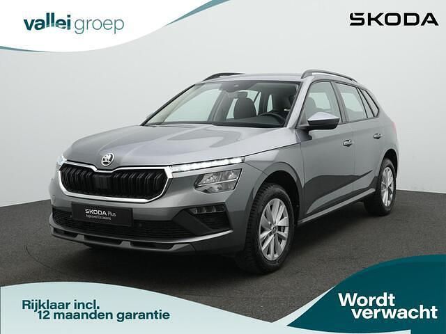 Grijs (metallic) Gebruikt 2024 Skoda Kamiq Selection SUV | € 26.900 - Afbeelding 1/4