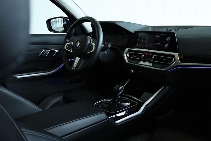Occasion BMW 330 Executive 259 PK (190 kW) 2019 Blauw Stationwagen