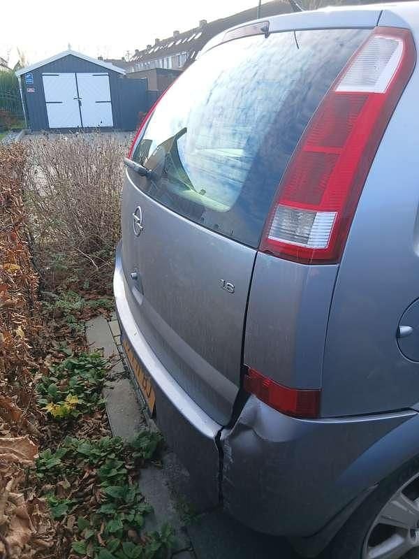 Occasion Opel Meriva 101 PK (74 kW) 2004 Grijs MPV