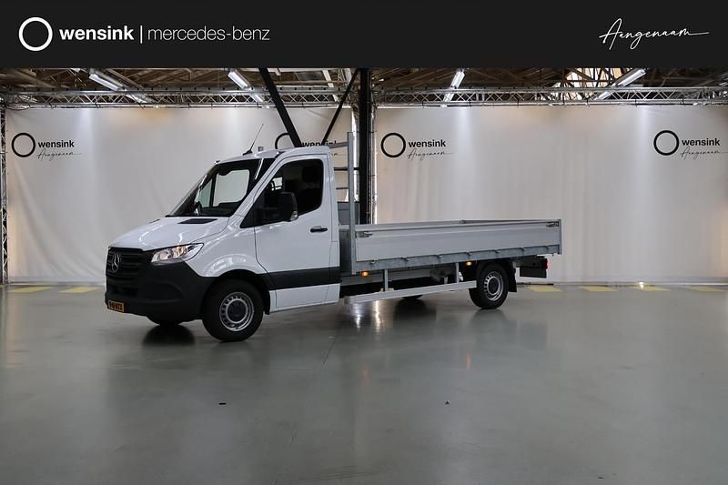Wit Gebruikt 2024 Mercedes Sprinter Van | € 57.850 (Duur) - Afbeelding 1/4