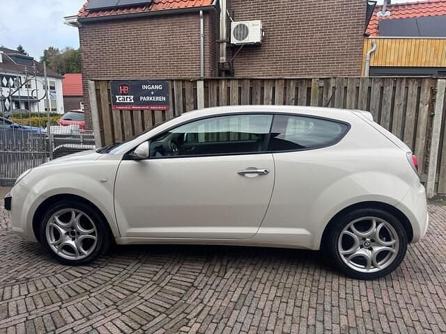 Wit Gebruikt 2009 Alfa Romeo MiTo Progression Hatchback | € 1.999 (Goede deal) - Afbeelding 1/4