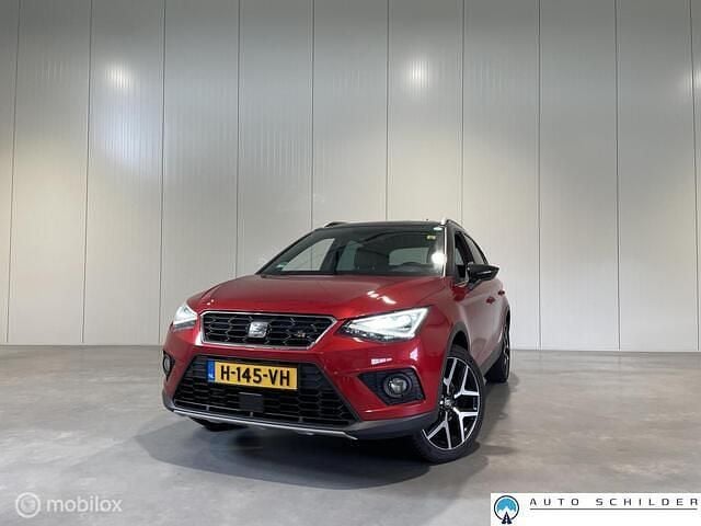 Rood Gebruikt 2020 Seat Arona Beats SUV | € 19.700 (Eerlijke prijs) - Afbeelding 1/4