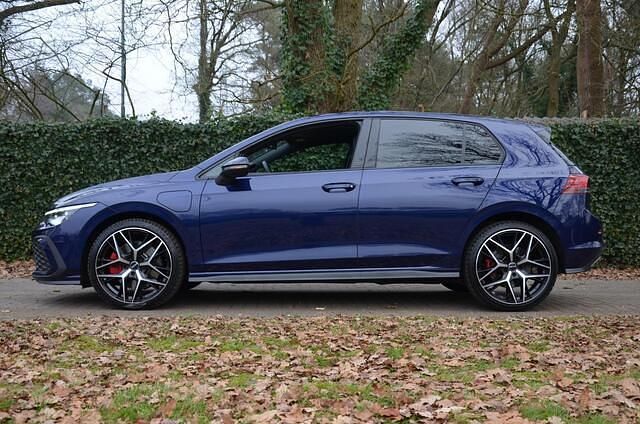 Occasion VW Golf VIII GTE 245 PK (180 kW) 2023 Blauw Hatchback