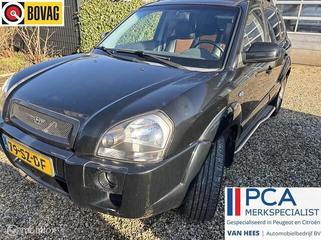 Zwart Occasion 2006 Hyundai Tucson Edition SUV | € 1.450 (Super prijs) - Afbeelding 1/4