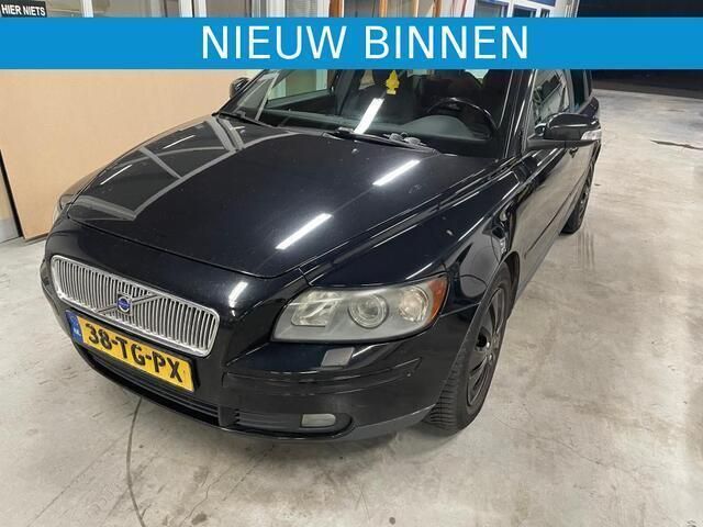 Zwart Gebruikt 2006 Volvo V50 Stationwagen | € 1.249 (Eerlijke prijs) - Afbeelding 1/4