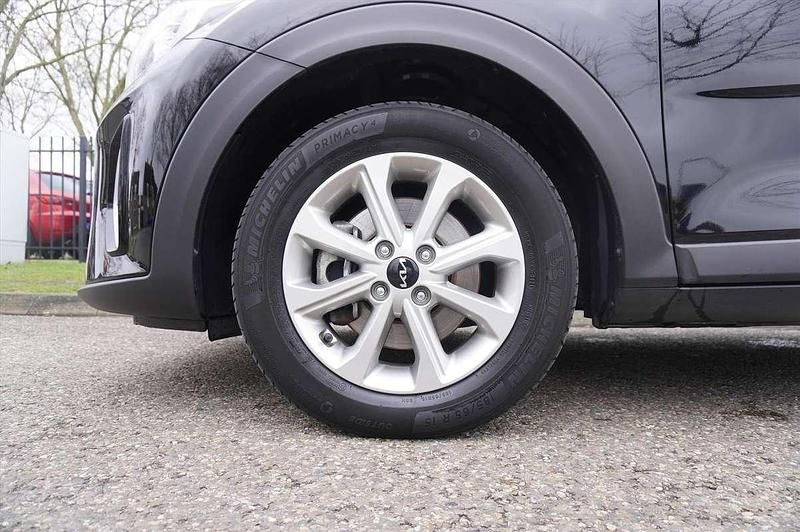 Occasion Kia Stonic 99 PK (72 kW) 2022 Zwart SUV