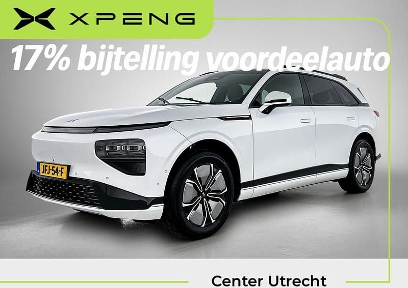 Wit Nieuw 2025 XPENG G9 RWD Long Range SUV | € 61.450 (Eerlijke prijs) - Afbeelding 1/4