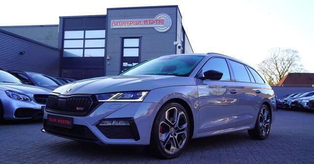 Grijs Gebruikt 2021 Skoda Octavia RS Stationwagen | € 32.775 (Eerlijke prijs) - Afbeelding 1/4