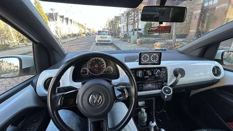Occasion VW up! CLUB 60 PK (44 kW) 2015 Wit Hatchback
