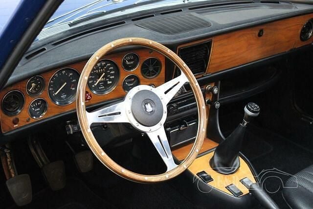 Blauwblauw Gebruikt 1975 Triumph Stag Cabriolet | € 29.950 - Afbeelding 1/4