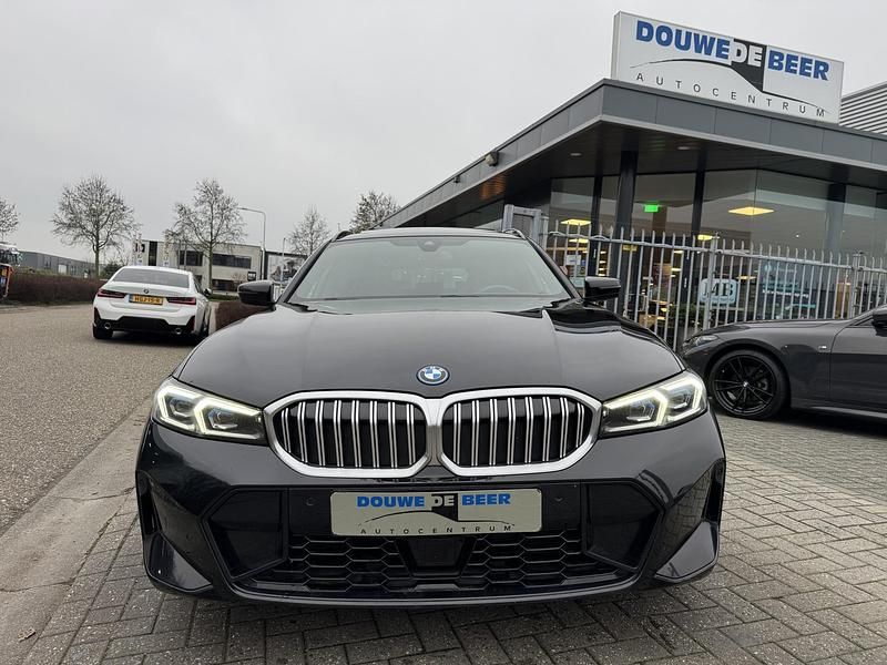 Occasion BMW 330 293 PK (215 kW) 2023 Zwart Stationwagen