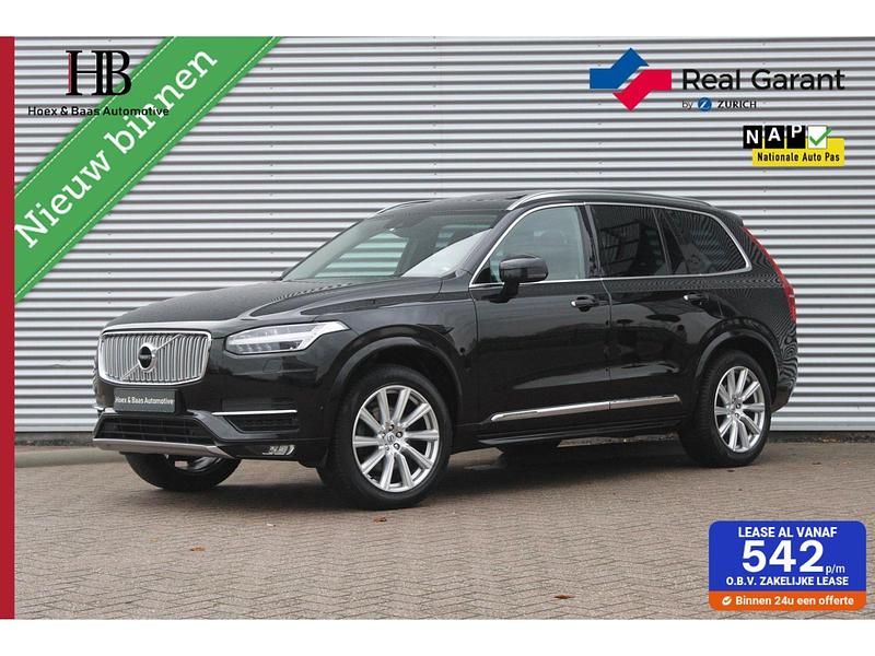 Zwart (metallic) Gebruikt 2017 Volvo XC90 Inscription SUV | € 33.845 (Eerlijke prijs) - Afbeelding 1/4