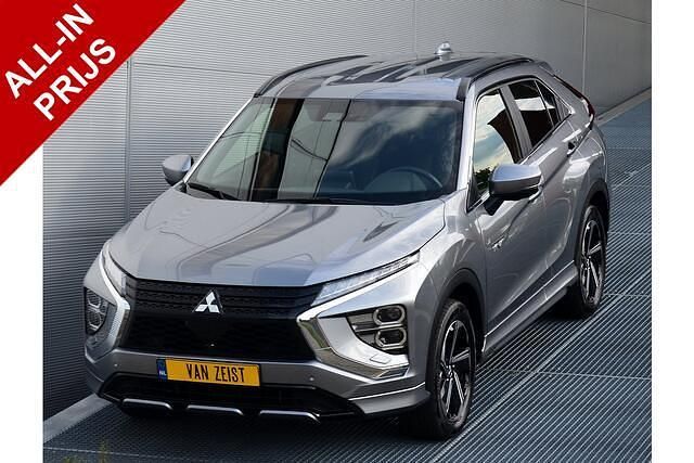Grijs Gebruikt 2022 Mitsubishi Eclipse Cross SUV | € 26.450 (Eerlijke prijs) - Afbeelding 1/3