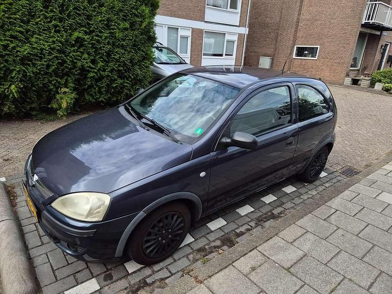 Gebruikt 2006 Opel Corsa Hatchback | € 800 (Goede deal) - Afbeelding 1/4