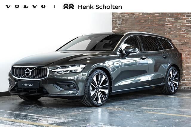 Grijs Gebruikt 2019 Volvo V60 Momentum Stationwagen | € 27.950 (Eerlijke prijs) - Afbeelding 1/4