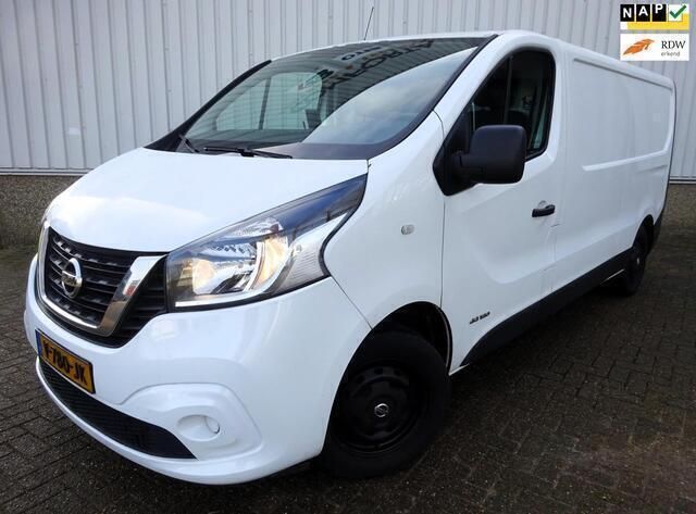 Wit Gebruikt 2017 Nissan NV300 Acenta Van | € 7.995 (Iets duurder) - Afbeelding 1/4