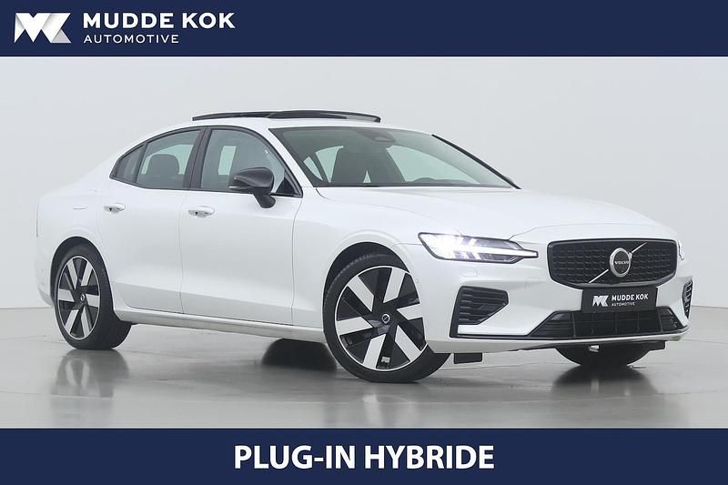 Wit Gebruikt 2024 Volvo S60 Ultimate Sedan | € 39.800 (Super prijs) - Afbeelding 1/4