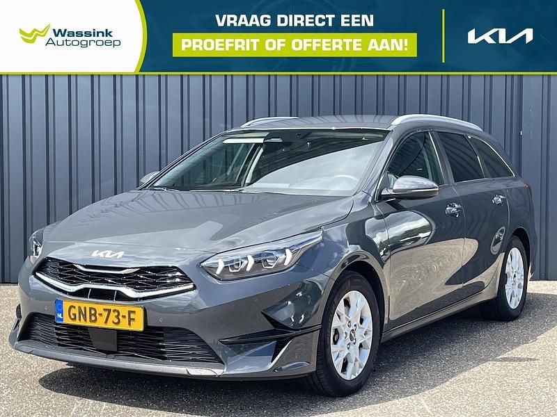 Grijs Gebruikt 2024 Kia Ceed Sportswagon Stationwagen | € 25.790 (Duur) - Afbeelding 1/4