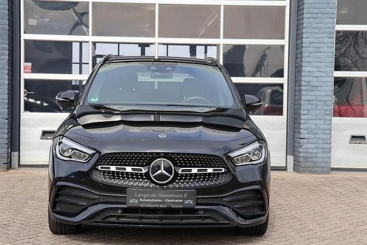 Occasion Mercedes GLA200 AMG line 163 PK (119 kW) 2020 Zwart SUV