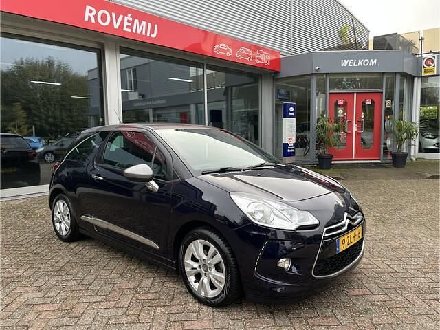 Blauw Gebruikt 2015 Citroën DS3 So Chic Hatchback | € 7.200 (Iets duurder) - Afbeelding 1/4