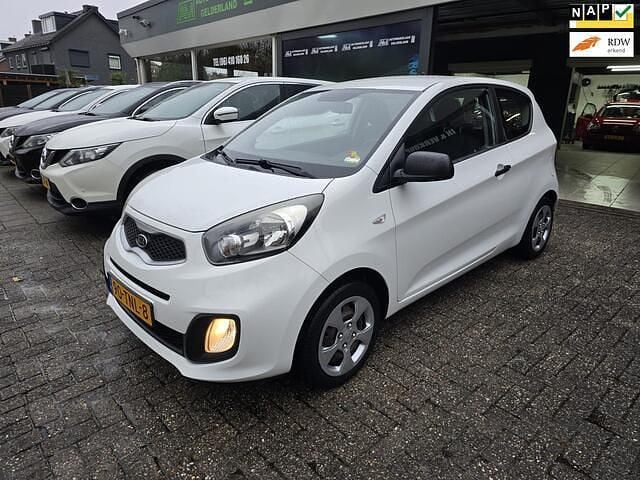 Wit Gebruikt 2012 Kia Picanto Hatchback | € 5.999 (Eerlijke prijs) - Afbeelding 1/4