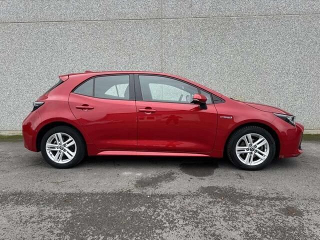 Occasion Toyota Corolla 2021 Rood Sedan