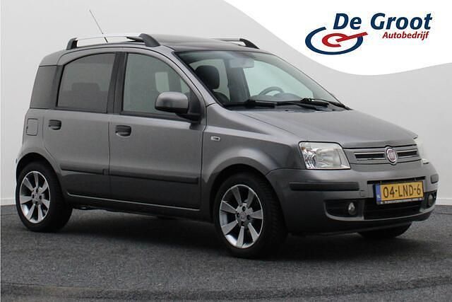 Grijs Gebruikt 2010 Fiat Panda Emotion Hatchback | € 2.950 (Eerlijke prijs) - Afbeelding 1/4