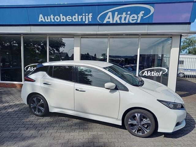 Wit Gebruikt 2021 Nissan Leaf N-Connecta Hatchback | € 16.950 (Goede deal) - Afbeelding 1/4