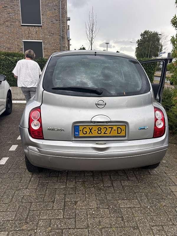 Occasion Nissan Micra 65 PK (47 kW) 2010 Grijs Hatchback